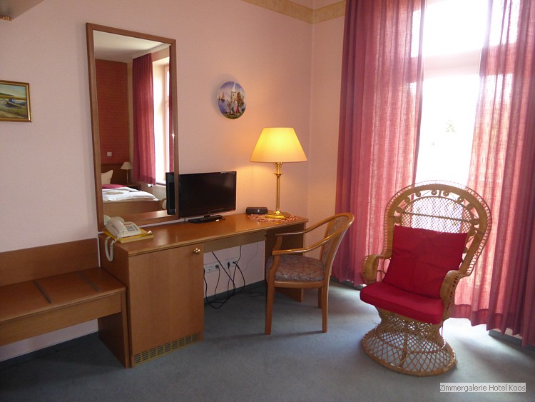 Zimmer 19 Sessel